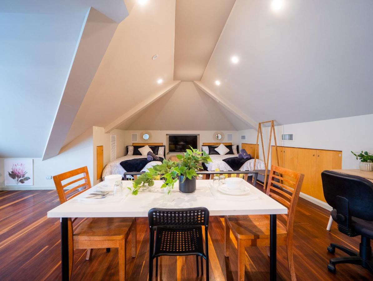 Quiet Private Studio In Strathfield With Kitchenette And Private Bathroom 3Min To Station Sleeps 6 Sydney Exteriér fotografie